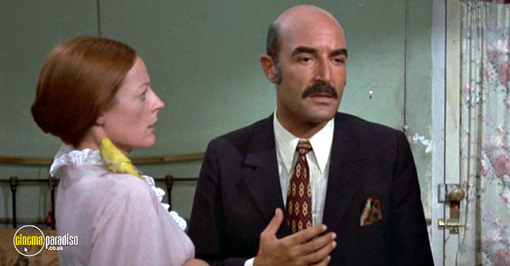 A still #4 from Love and Pain and the Whole Damn Thing (1973)
