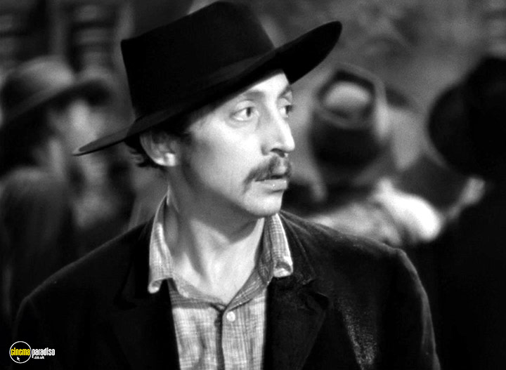 A still #18 from Destry Rides Again (1939)