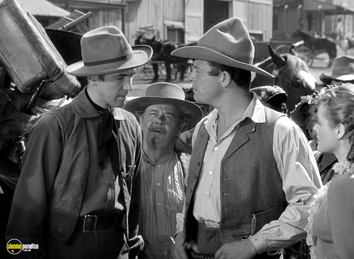 A still #21 from Destry Rides Again (1939)