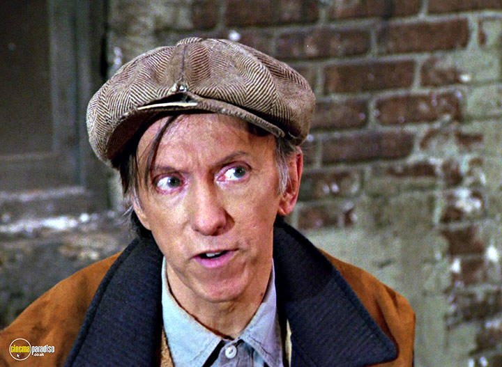 A still #33 from Police Squad!: Series (1982)