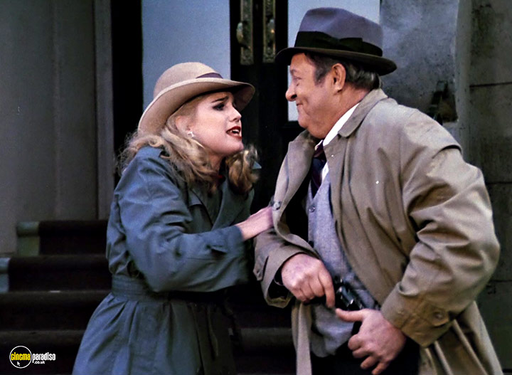 A still #51 from Police Squad!: Series (1982)
