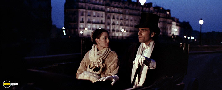 A still #67 from The Age of Innocence (1993)