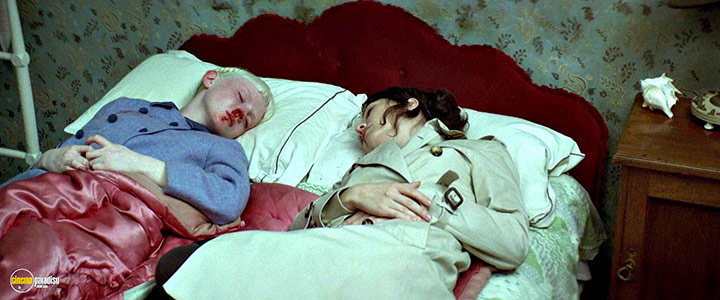 A still #37 from Dorothy (2008)