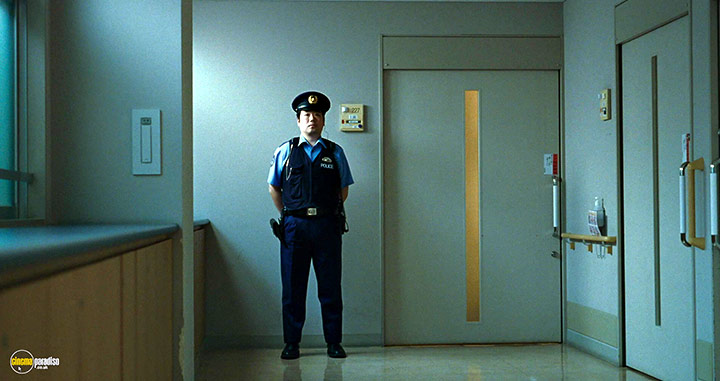 A still #41 from Shoplifters (2018)