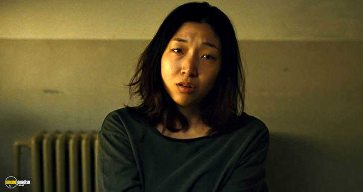 A still #36 from Shoplifters (2018)
