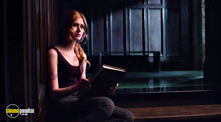 A still #36 from Shadowhunters: Series 1 (2016)