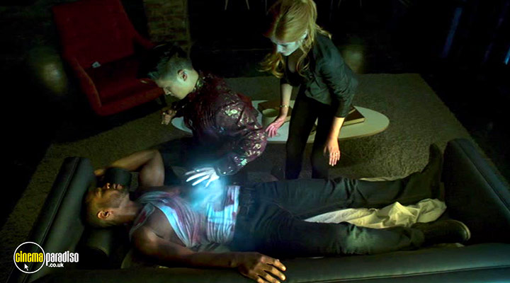 A still #41 from Shadowhunters: Series 1 (2016)