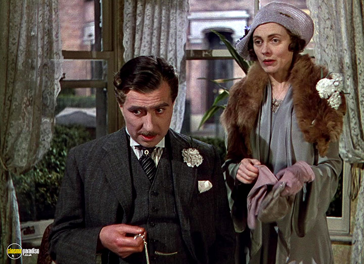 A still #113 from This Happy Breed (1944)