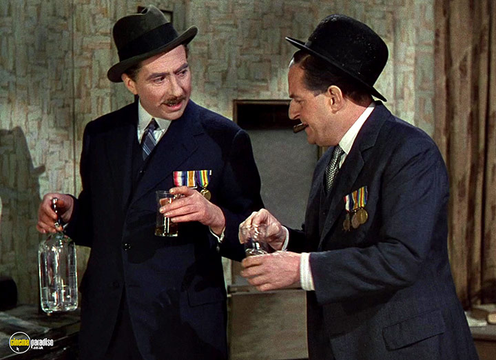 A still #116 from This Happy Breed (1944)