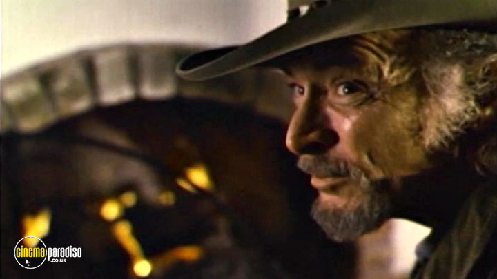 A still #20 from The Squeeze (1978)