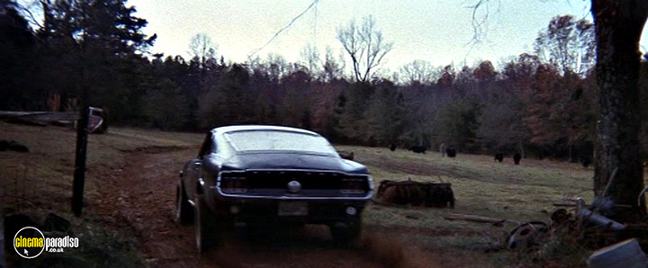 A still #19 from The Last American Hero (1973)