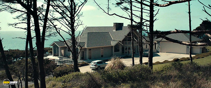 A still #16 from The Rental (2020)