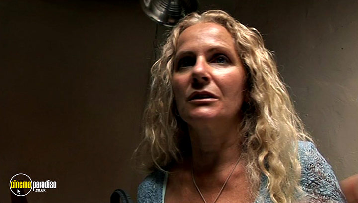 A still #9 from Garbage Warrior (2008)