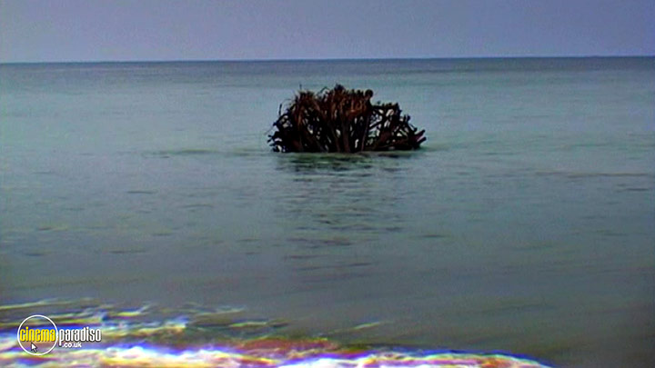 A still #3 from Garbage Warrior (2008)