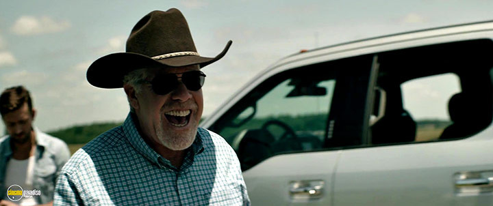 A still #12 from The Big Ugly (2020)