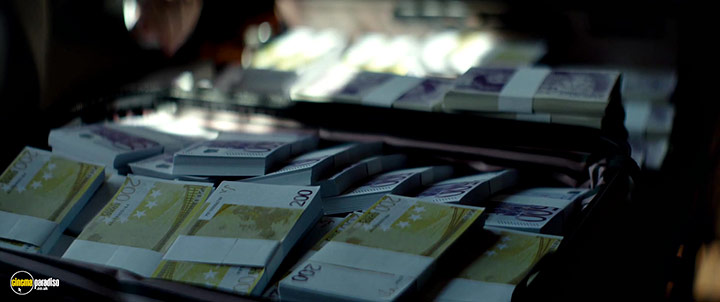 A still #11 from The Big Ugly (2020)