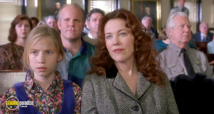 A still #1 from A Simple Twist of Fate (1994)