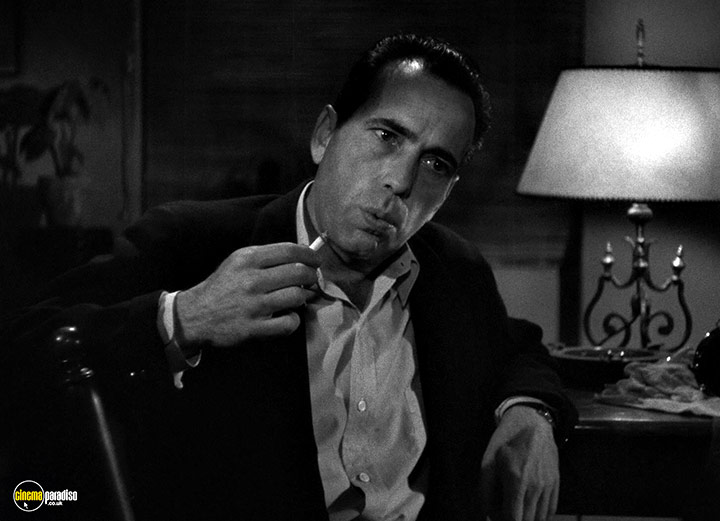 A still #34 from To Have and Have Not (1944)
