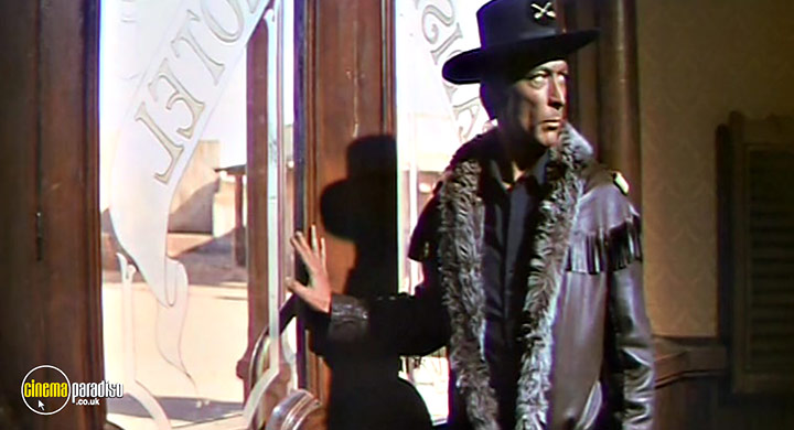 A still #30 from Captain Apache (1971)