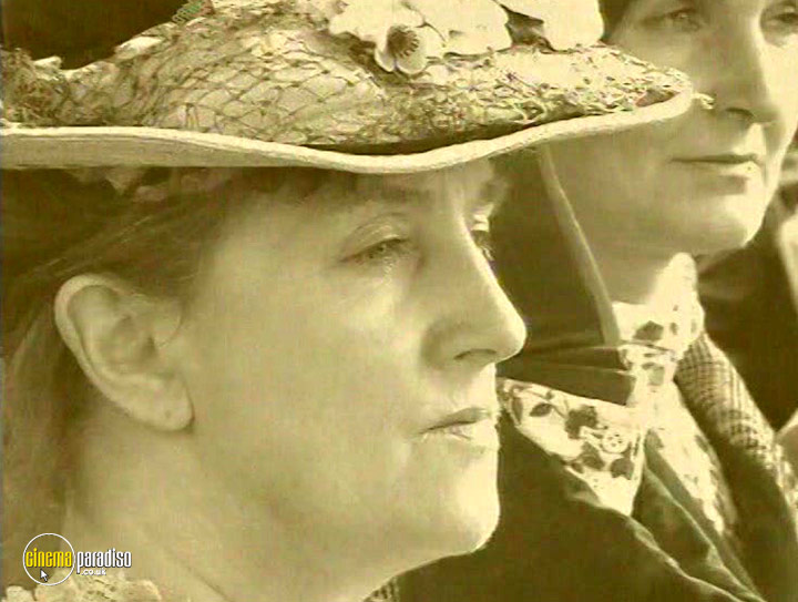 A still #17 from The Suffragettes: The Story of Emmeline Pankhurst (1994)