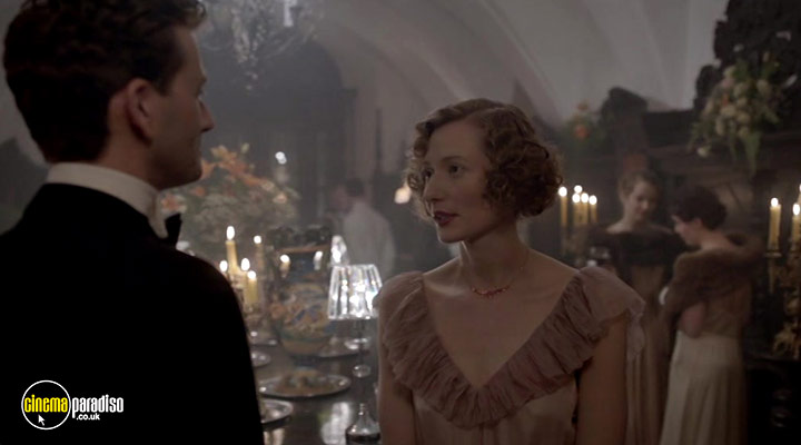 A still #40 from Spies of Warsaw (2013)