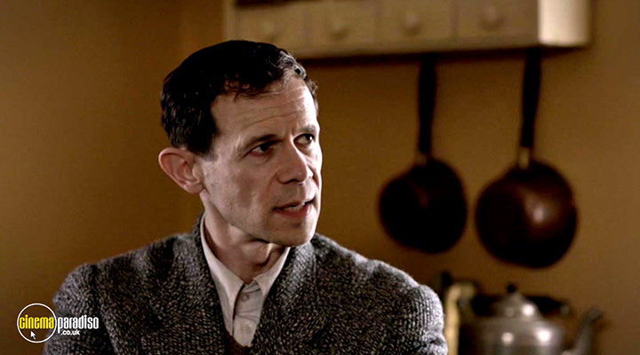 A still #23 from Spies of Warsaw (2013)