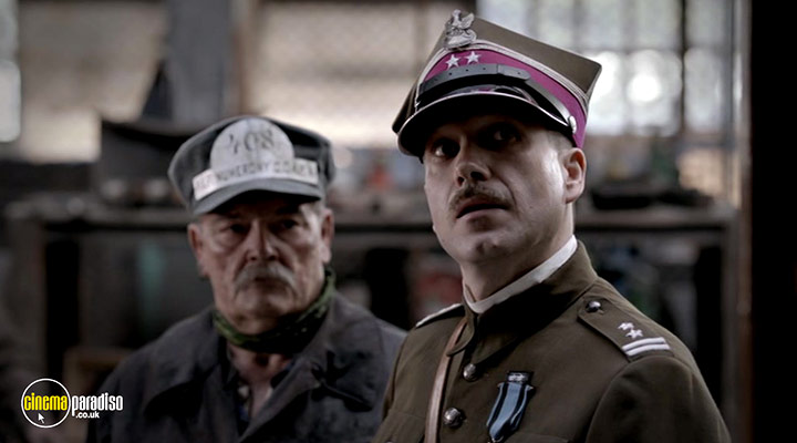 A still #7 from Spies of Warsaw (2013)