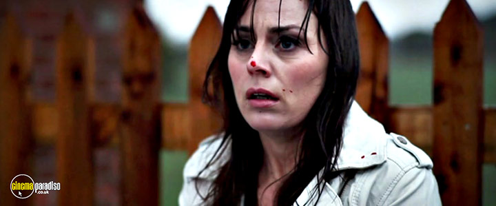 A still #29 from How to Stop Being a Loser (2011)