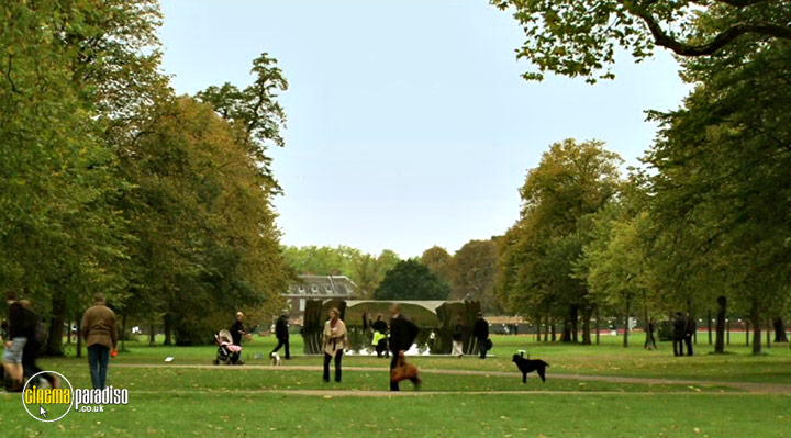 A still #22 from The World According To Kapoor (2011)