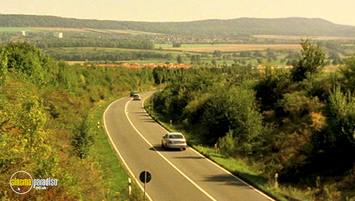 A still #24 from Fashion Victims (2007)