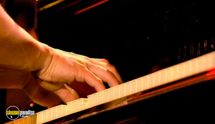 A still #11 from Jamie Cullum: Live at Blenheim Palace (2004)