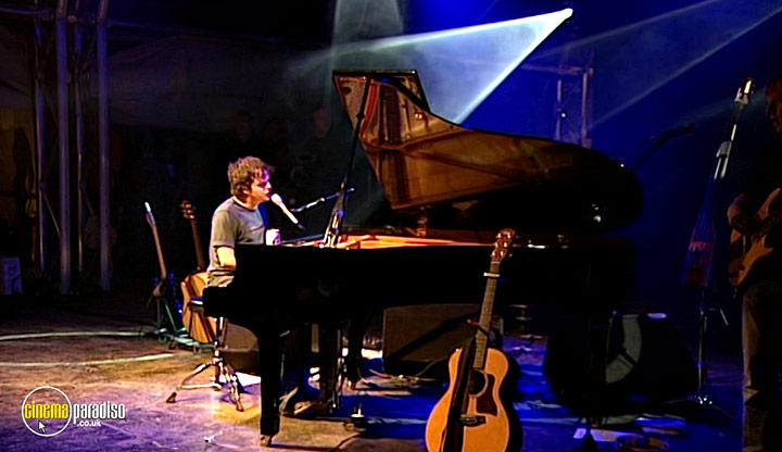 A still #5 from Jamie Cullum: Live at Blenheim Palace (2004)