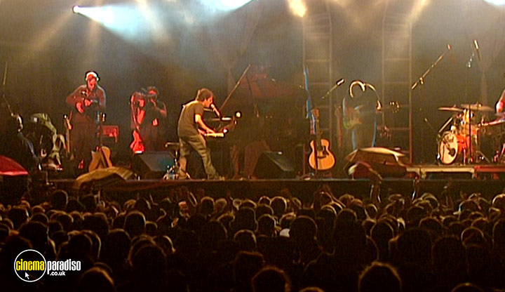 A still #3 from Jamie Cullum: Live at Blenheim Palace (2004)