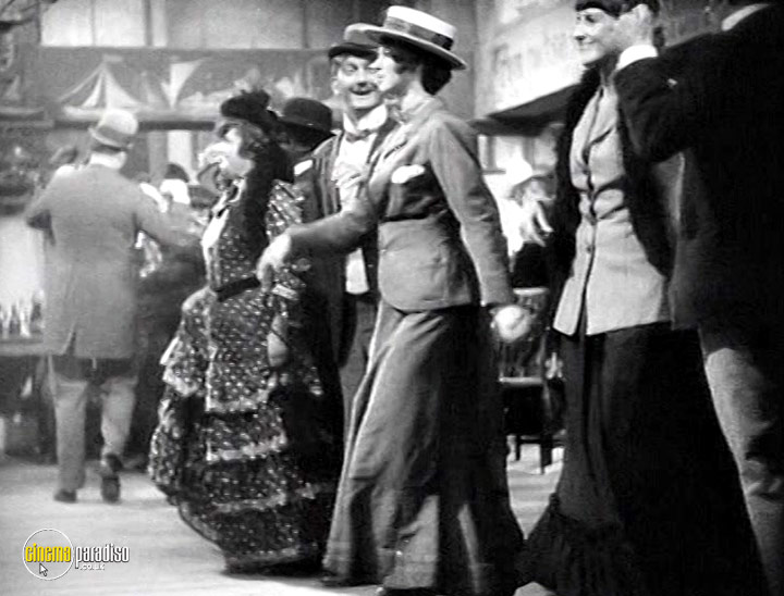 A still #28 from The Threepenny Opera (1931)