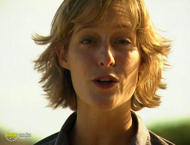 A still #27 from Destination Australia (2002)