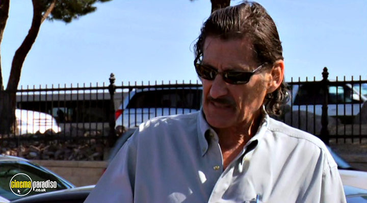 A still #13 from Counting Cars: Series 1 (2012)