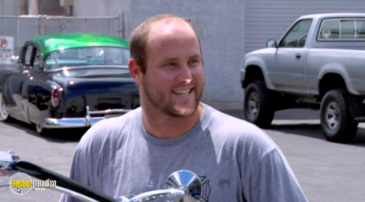 A still #25 from Counting Cars: Series 1 (2012)