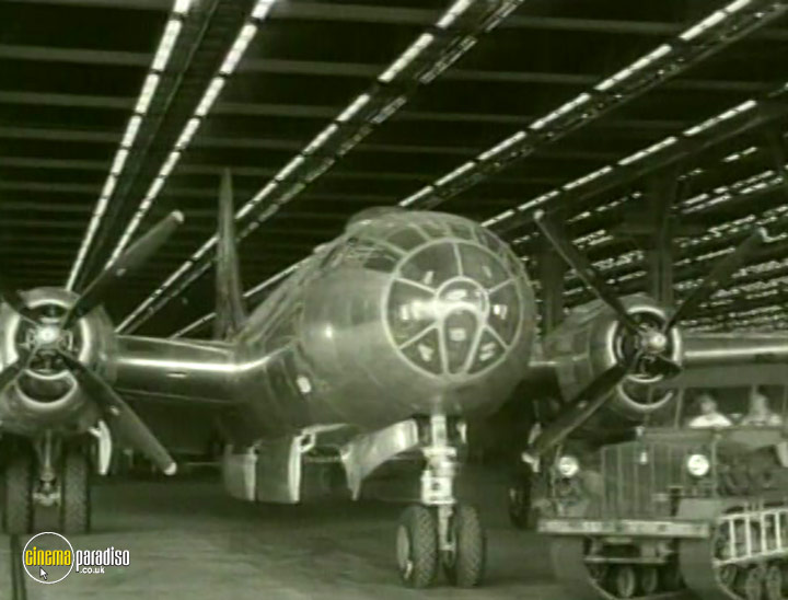 A still #17 from American War Eagles: Boeing B-29 Superfortress (1999)