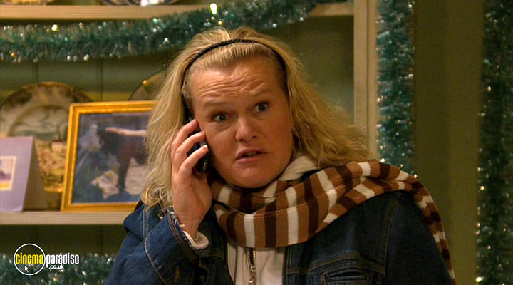 A still #15 from The Green Green Grass: Series 2 (2006)