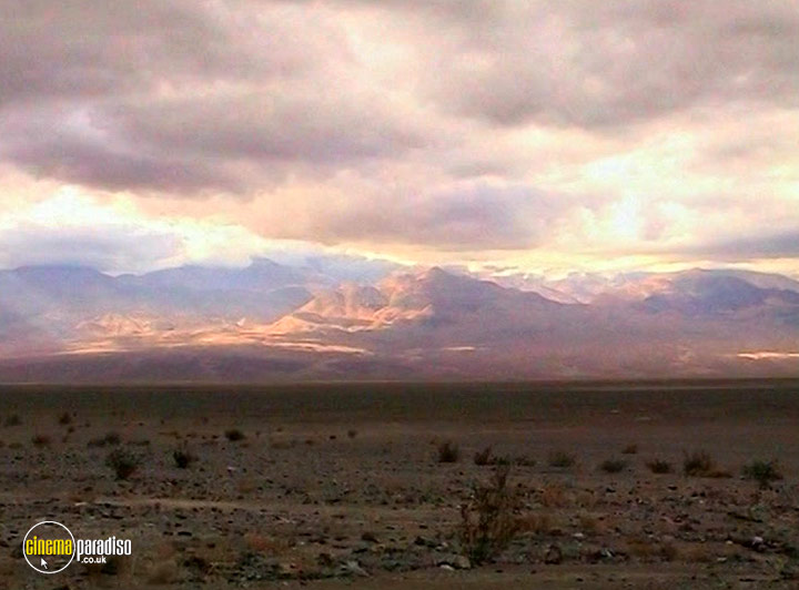 A still #24 from Death Valley (2003)