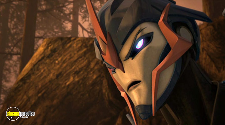 A still #24 from Transformers Prime: Series 1: Part 3 (2011)