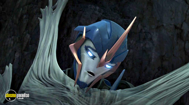A still #23 from Transformers Prime: Series 1: Part 3 (2011)