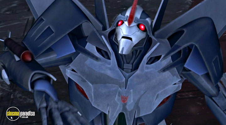 A still #10 from Transformers Prime: Series 1: Part 3 (2011)