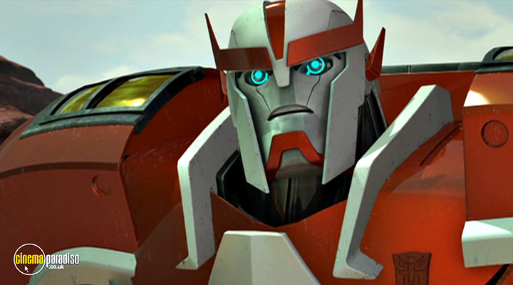 A still #7 from Transformers Prime: Series 1: Part 3 (2011)