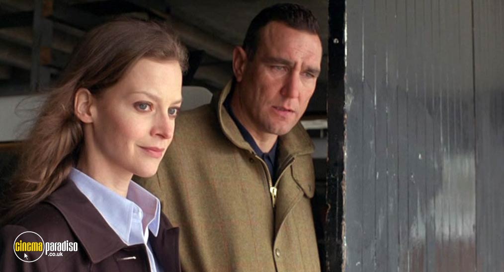 A still from The Riddle (2007) 