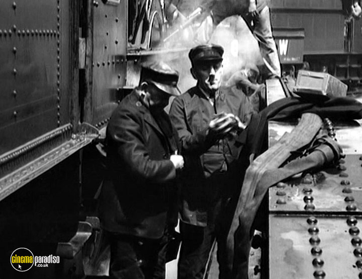 A still #45 from The Last Journey / Return of a Stranger (1937)