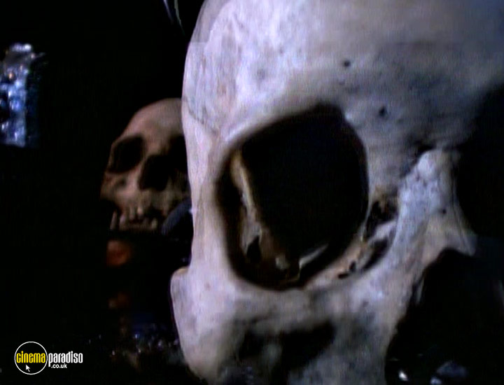 A still #17 from The Unexplained: Close Encounters (1998)