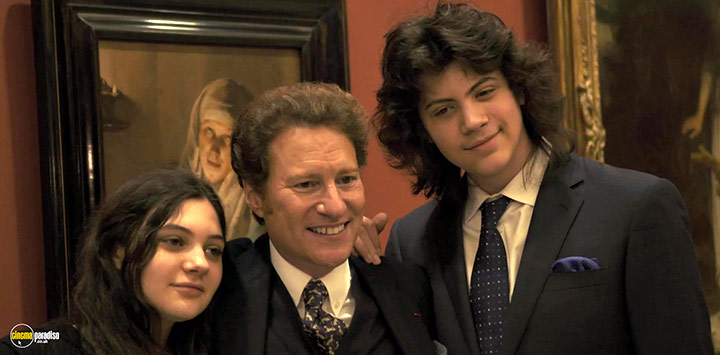 A still #1 from My Rembrandt (2019)