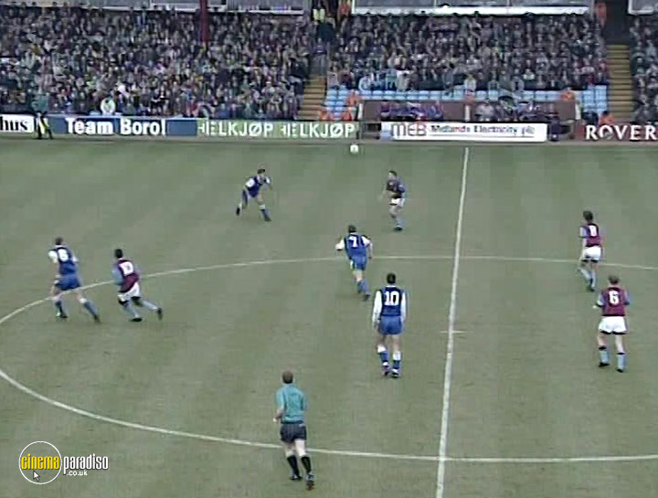 A still #18 from Football Heaven: A Decade of Great Goals (2003)