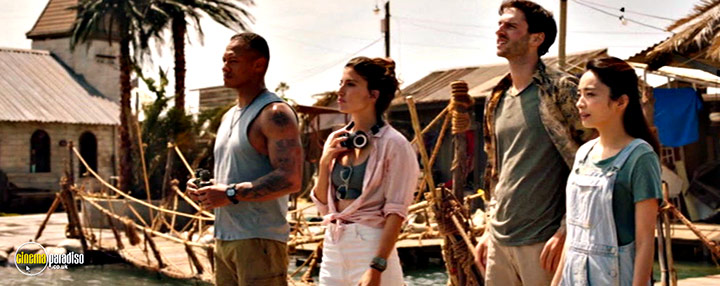 A still #45 from Deep Blue Sea 3 (2020)